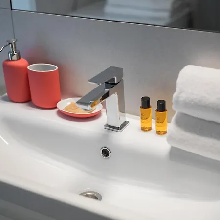 Daire Praga Jagiellonska Comfort By Bookinghost Varşova