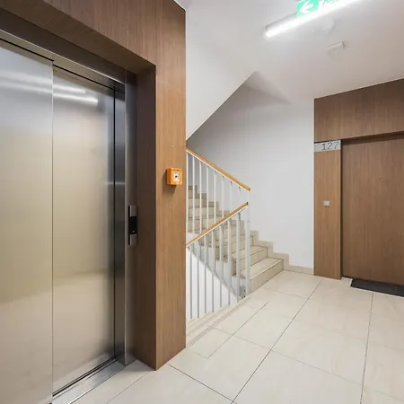 Praga Jagiellonska Comfort By Bookinghost Varşova